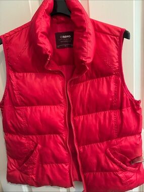 Ci Sono Vibrant Red Quilted Puffer Vest - Women's Sleeveless Outerwear